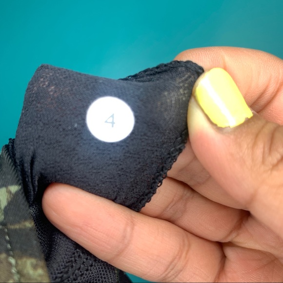 LULULEMON- Tank Top With Sports Bra - Picture 6 of 8